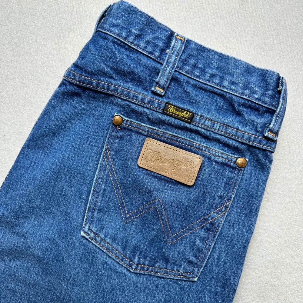 Wrangler Jeans Mens 36x36 Blue Straight Leg Made in USA Cotton Vintage Style